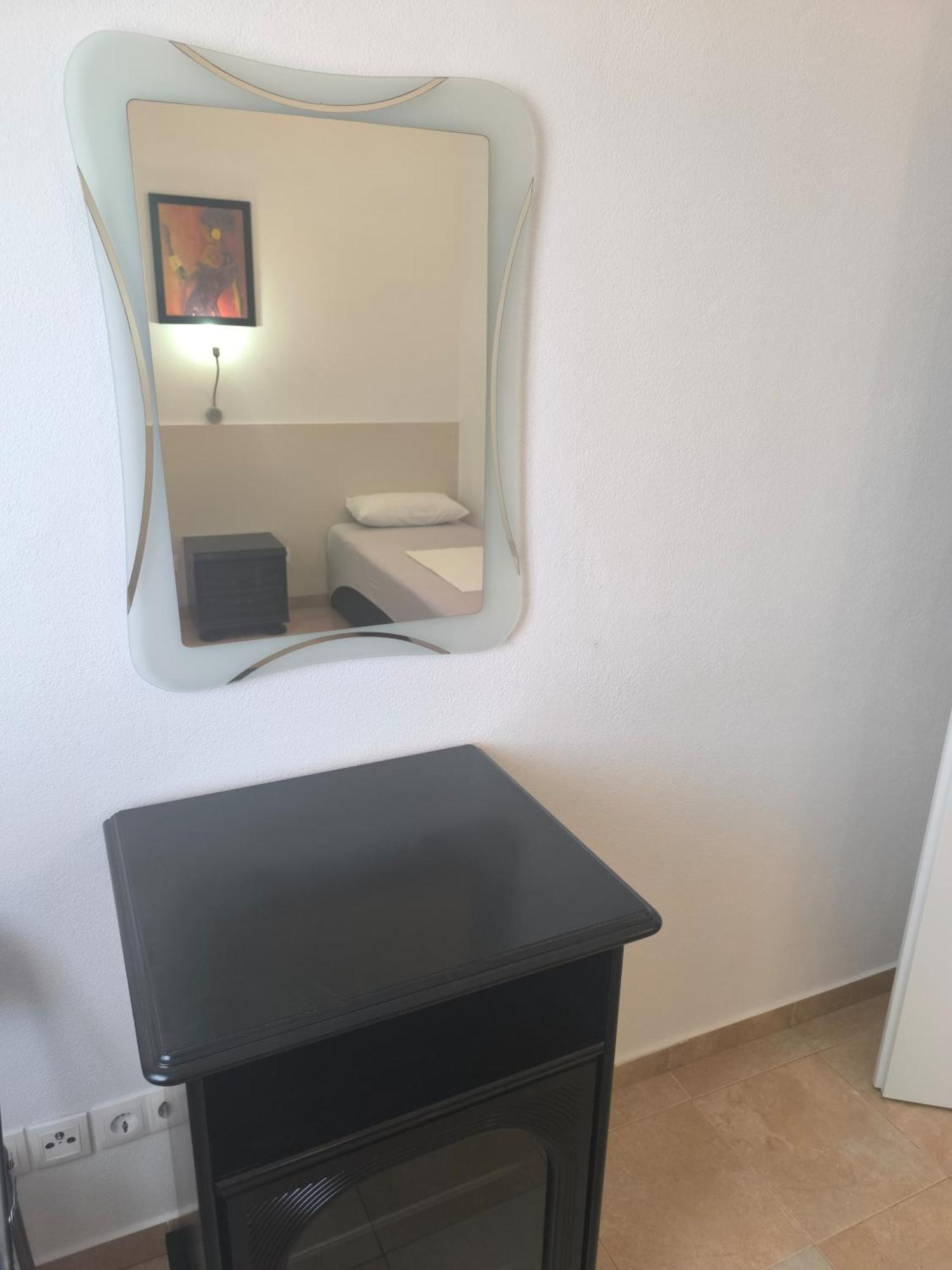 Apartments Otok 2 โตรกีร์ ภายนอก รูปภาพ