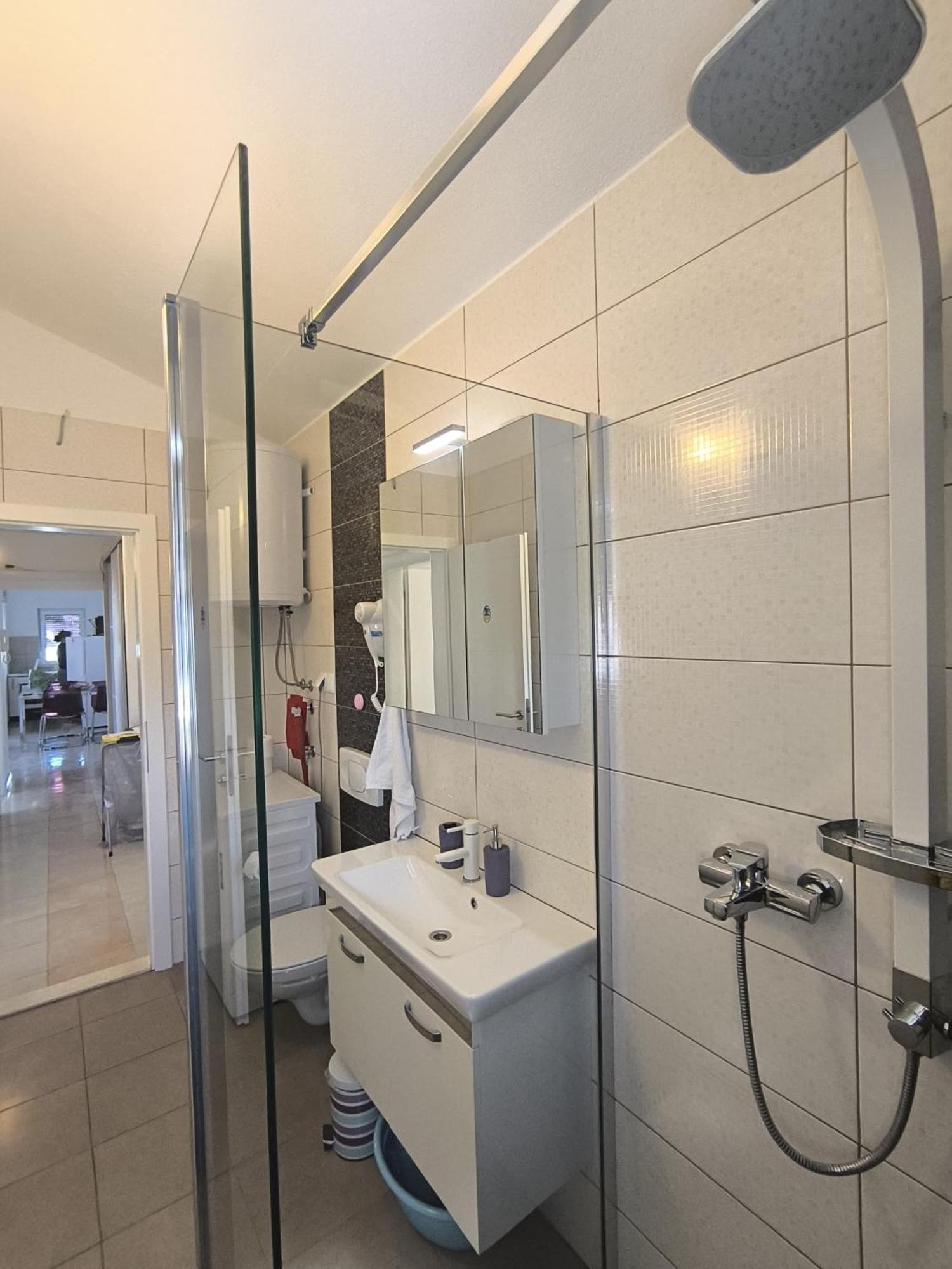 Apartments Otok 2 โตรกีร์ ภายนอก รูปภาพ
